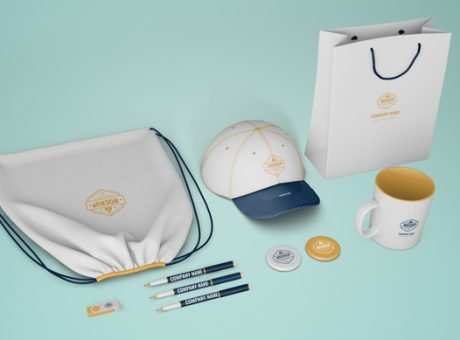 set-productos-merchandising-logo-empresa_23-2148154557